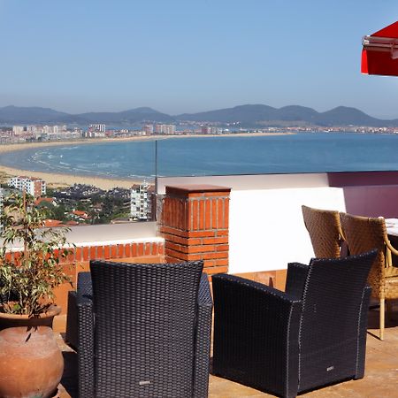 Hotel Restaurante Risco Laredo Exteriér fotografie